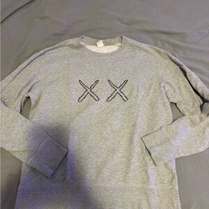 KAWS x Uniqlo Gray Sweatshirt